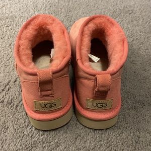 UGG Classic Ultra Mini Pink Blossom - 9B NWOT